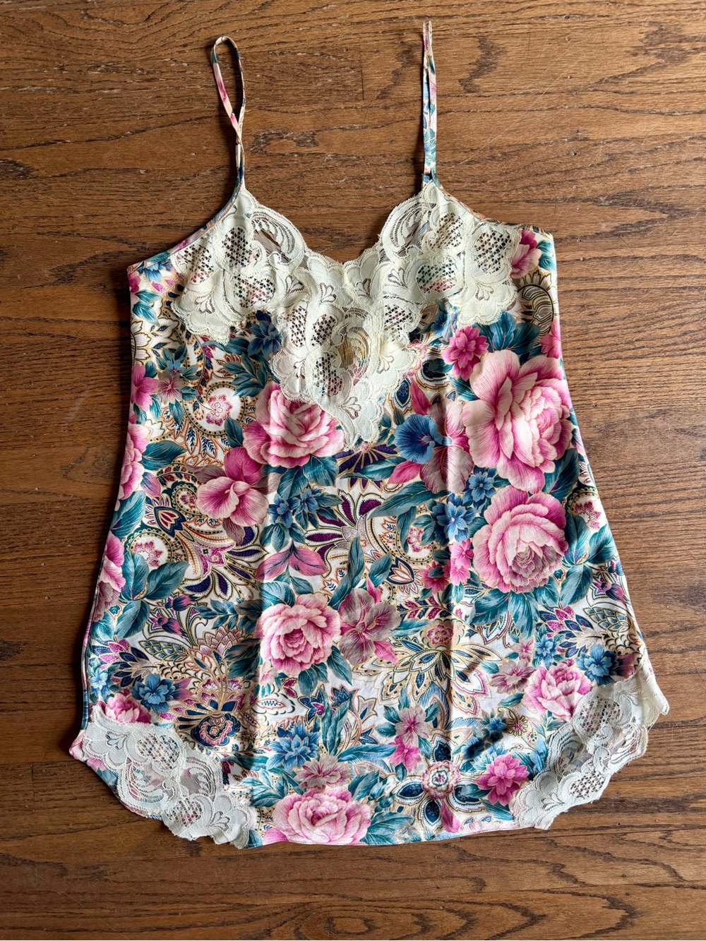 Beautiful Floral Lace Trim Satin Slip Nighty With Matching Kimono Robe - Picture 4 of 6